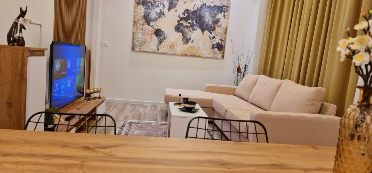 New Modern Apartment In The Center Of تيرانا المظهر الخارجي الصورة