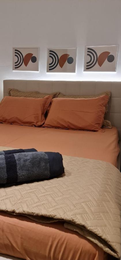 New Modern Apartment In The Center Of تيرانا المظهر الخارجي الصورة